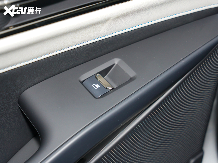 2022EVOS EcoBoost 245 L(fng)а