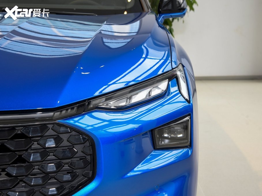 2022EVOS Ŀ EcoBoost 245 ST-Line