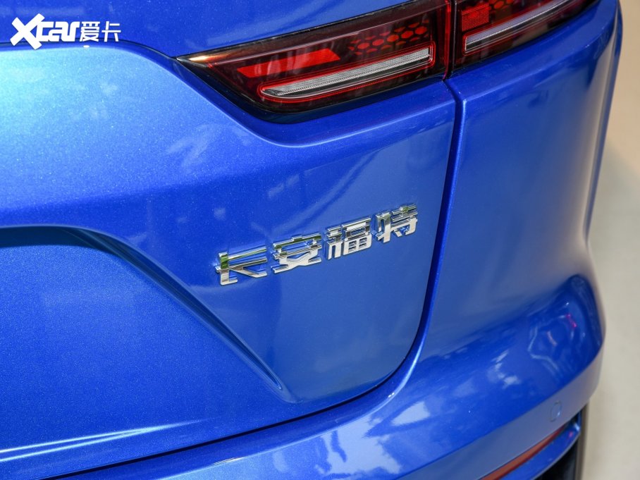 2022EVOS Ŀ EcoBoost 245 ST-Line