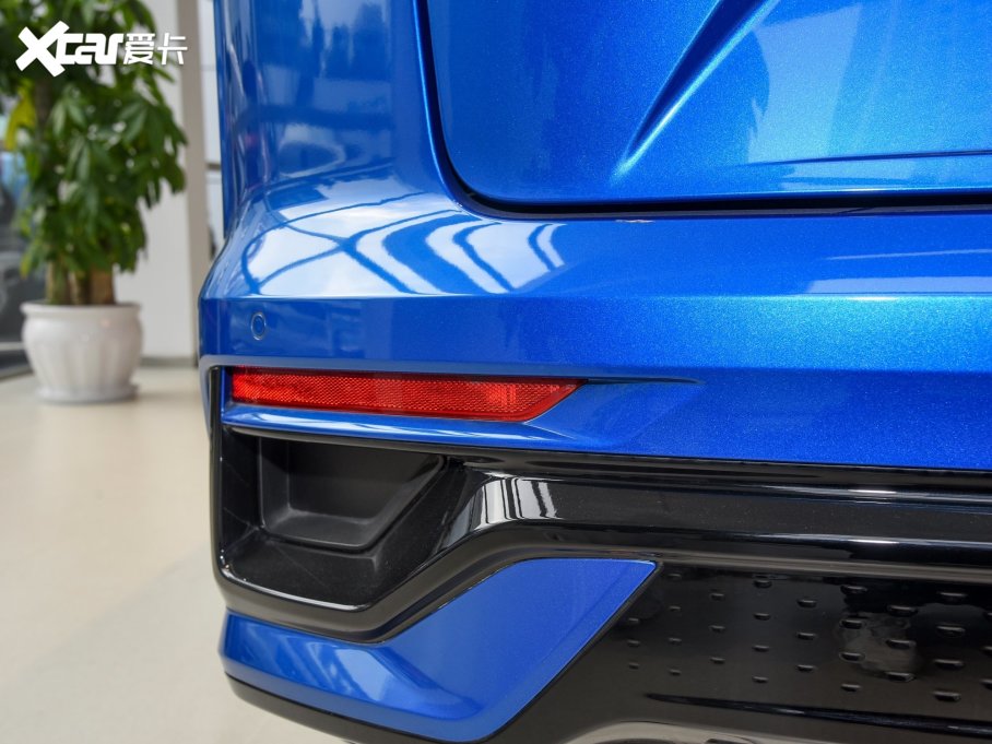 2022EVOS Ŀ EcoBoost 245 ST-Line