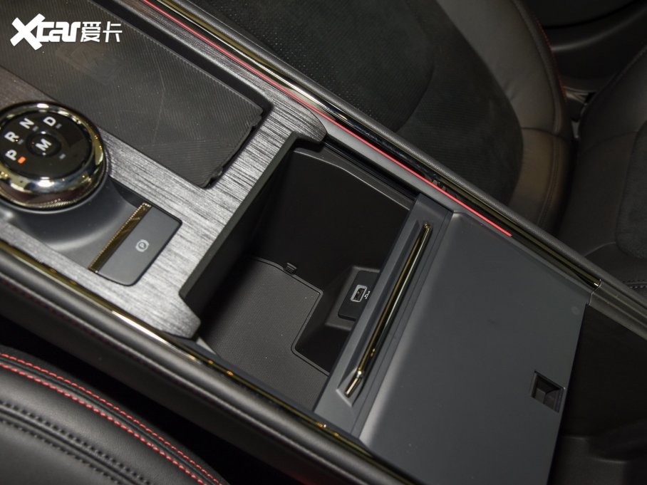 2022EVOS Ŀ EcoBoost 245 ST-Line