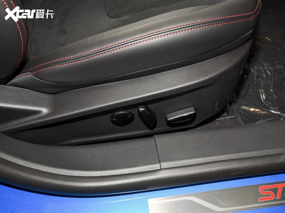 2022EVOS Ŀ EcoBoost 245 ST-Line