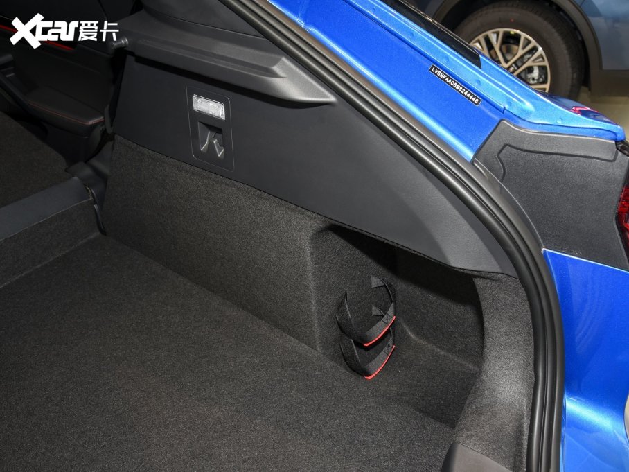 2022EVOS Ŀ EcoBoost 245 ST-Line