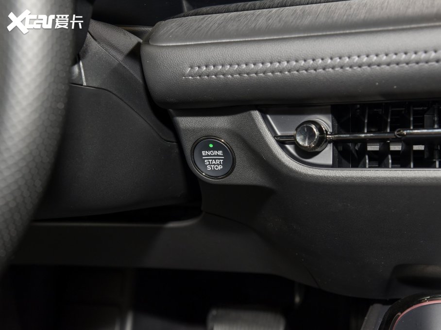 2022EVOS Ŀ EcoBoost 245 ST-Line