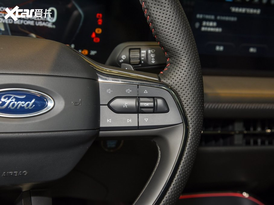 2022EVOS Ŀ EcoBoost 245 ST-Line