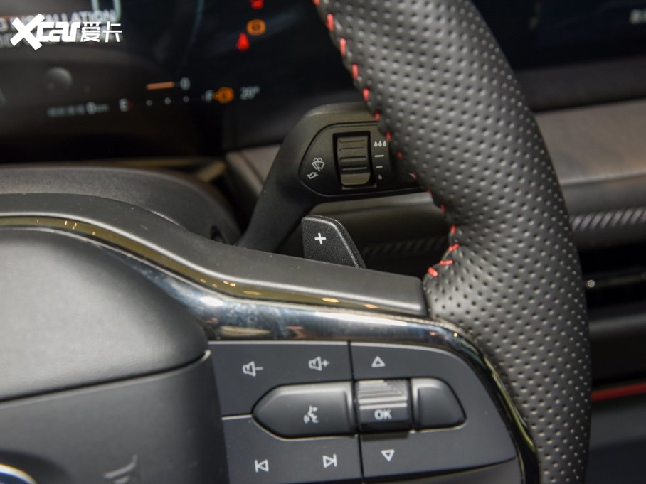 2022EVOS Ŀ EcoBoost 245 ST-Line