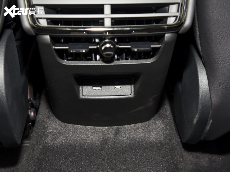 2022EVOS Ŀ EcoBoost 245 ST-Line