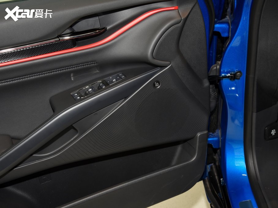 2022EVOS Ŀ EcoBoost 245 ST-Line