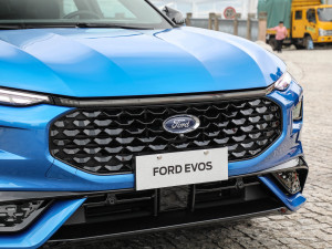 2022款EcoBoost 245 ST-Line 中网