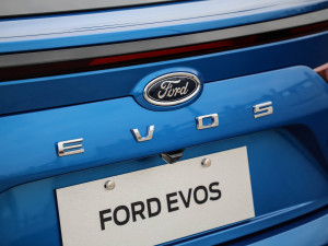 2022EcoBoost 245 ST-Line ^