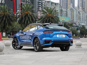 2022款EcoBoost 245 ST-Line 左后45度