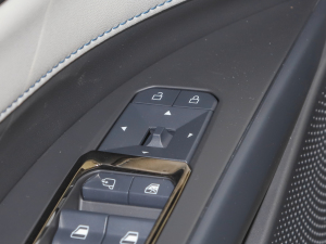 2022EcoBoost 245 Lа п؅^