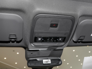 2022EcoBoost 245 \Ӱ п؅^