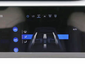 2022EcoBoost 245 Lа {{