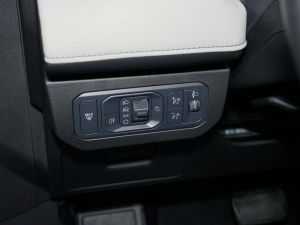 2022EcoBoost 245 Lа п؅^