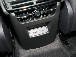 2022EcoBoost 245 Lа п؅^