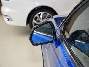 2022Ŀ EcoBoost 245 ST-Line ^