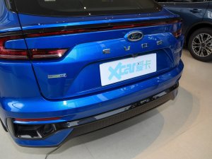 2022Ŀ EcoBoost 245 ST-Line (ji)^