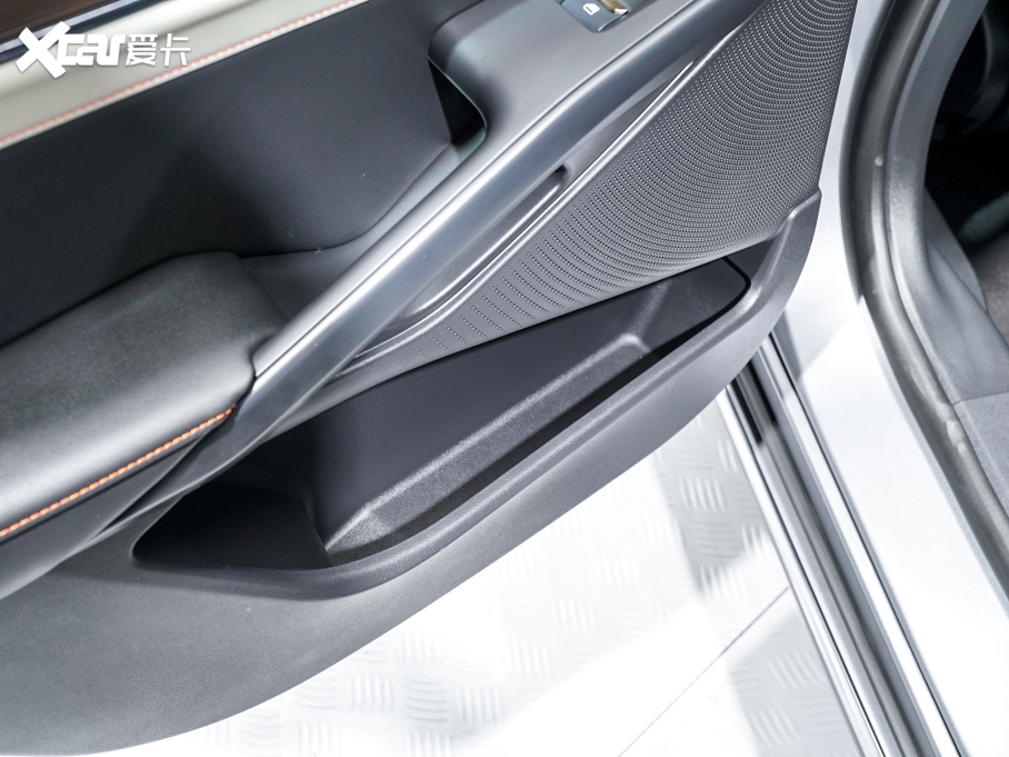 2022ɵϚW EcoBoost 245 