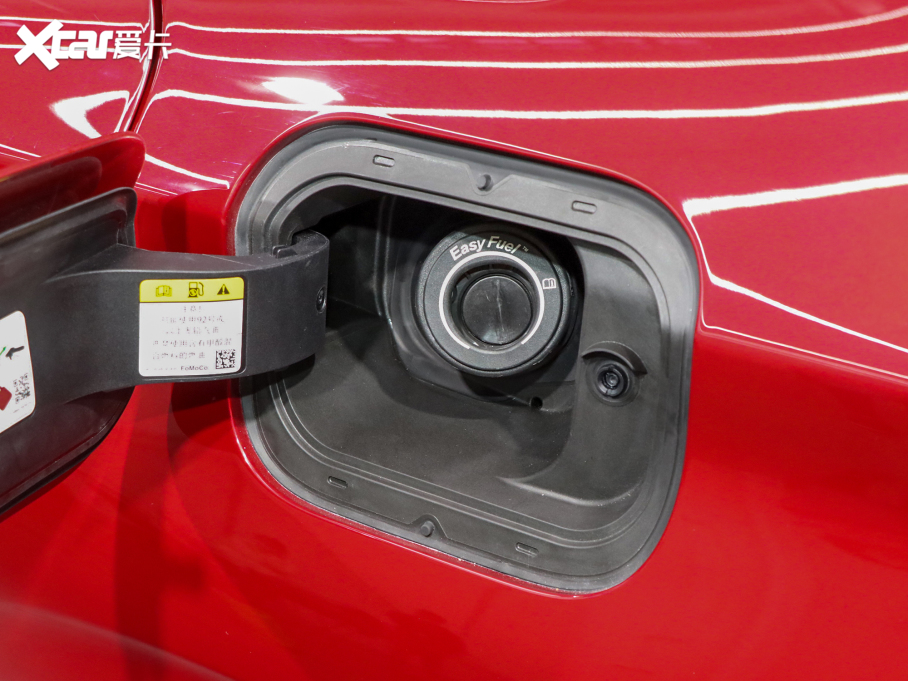 2022ɵϚW EcoBoost 245 ST-Line