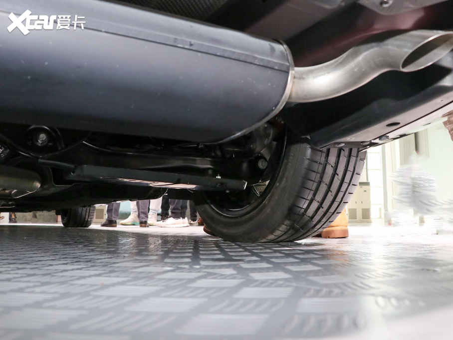 2022ɵϚW EcoBoost 245 ST-Line