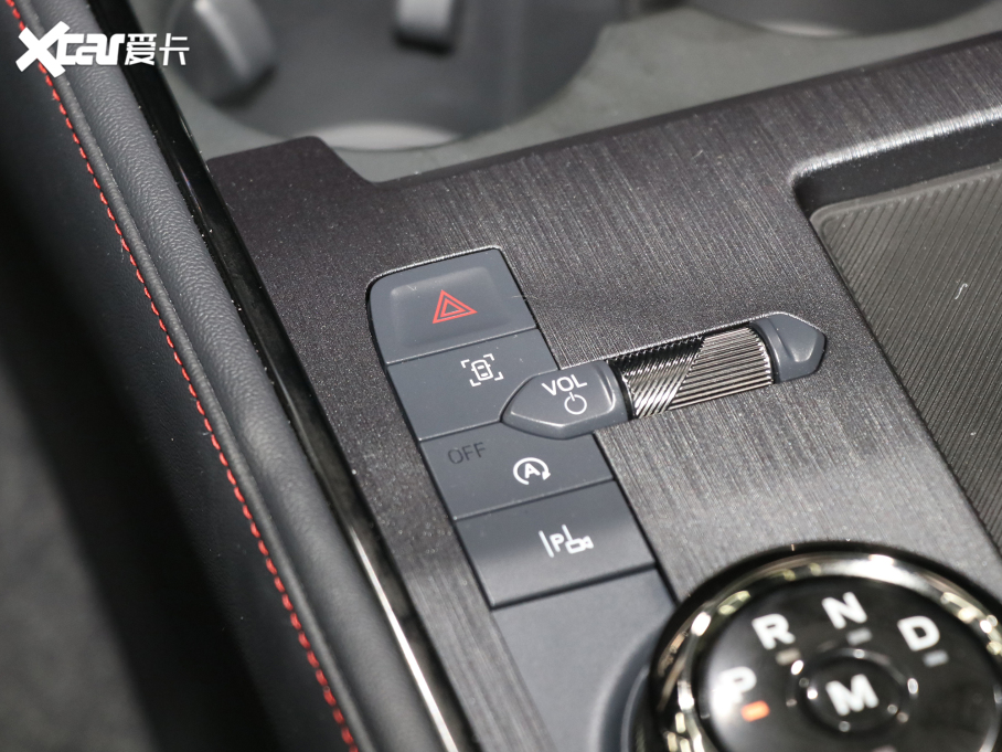 2022ɵϚW EcoBoost 245 ST-Line