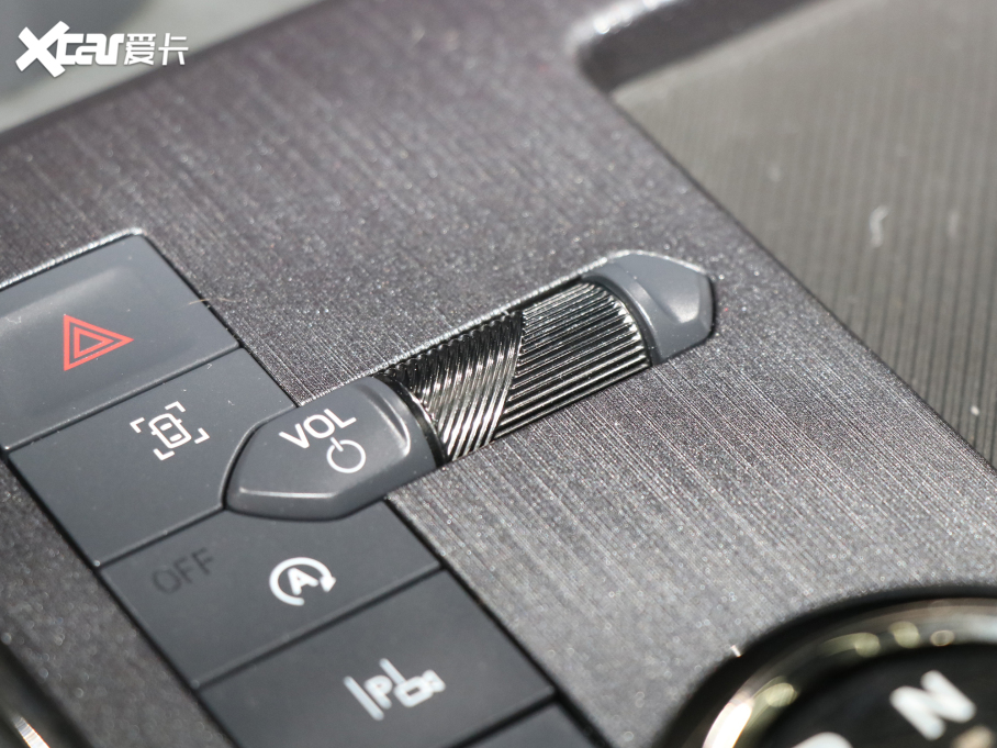 2022ɵϚW EcoBoost 245 ST-Line