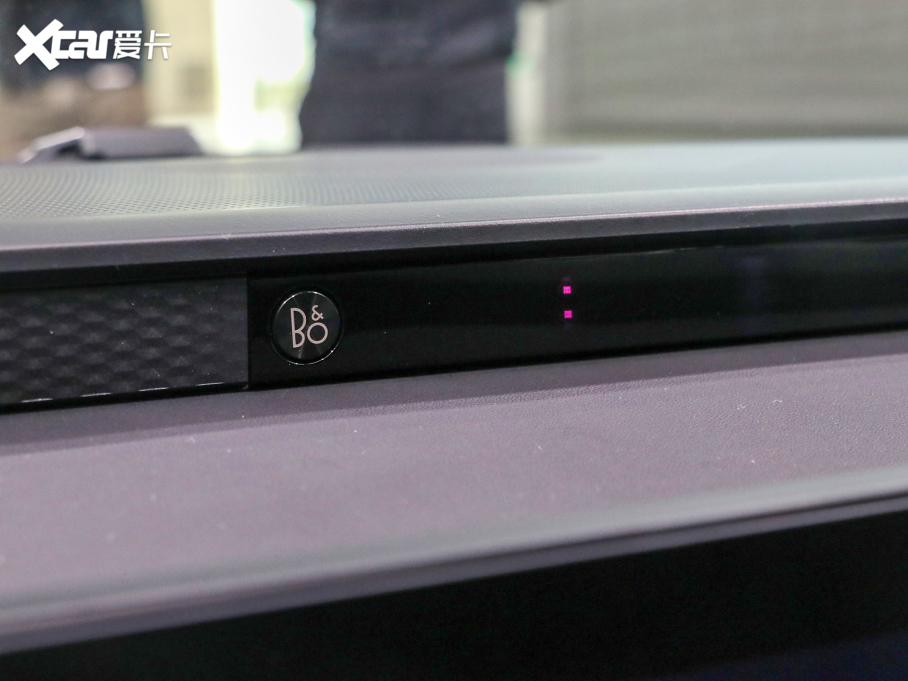 2022ɵϚW EcoBoost 245 ST-Line