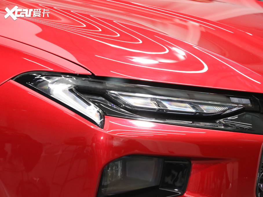 2022ɵϚW EcoBoost 245 ST-Line