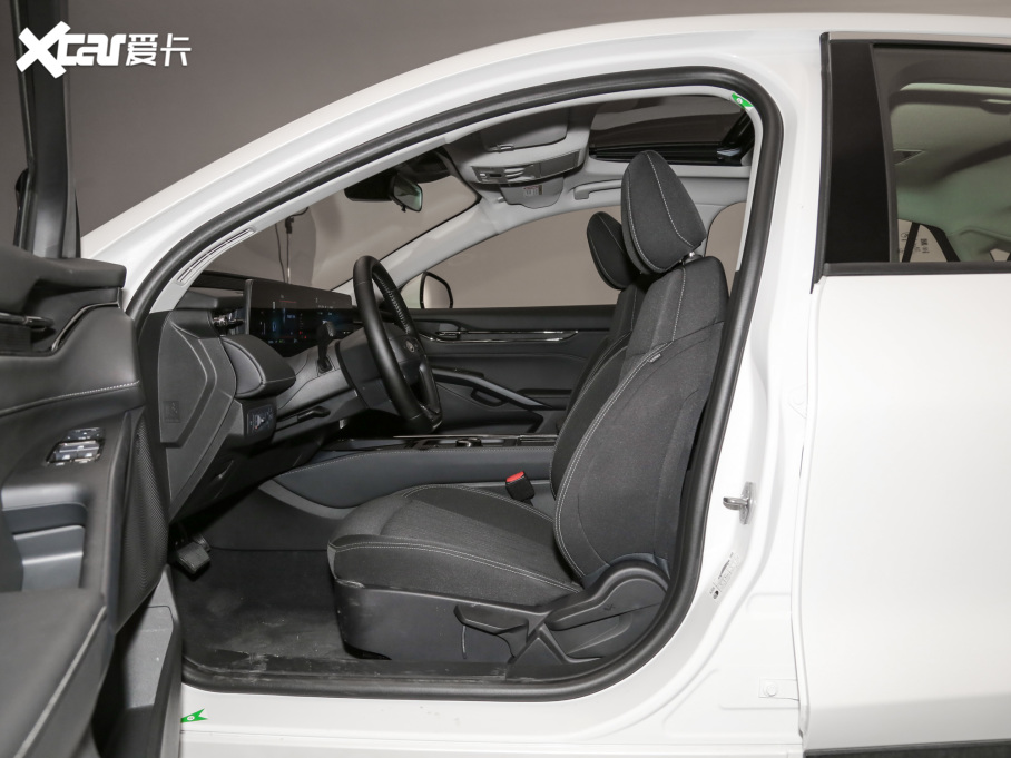 2022ɵϚW EcoBoost 245 r