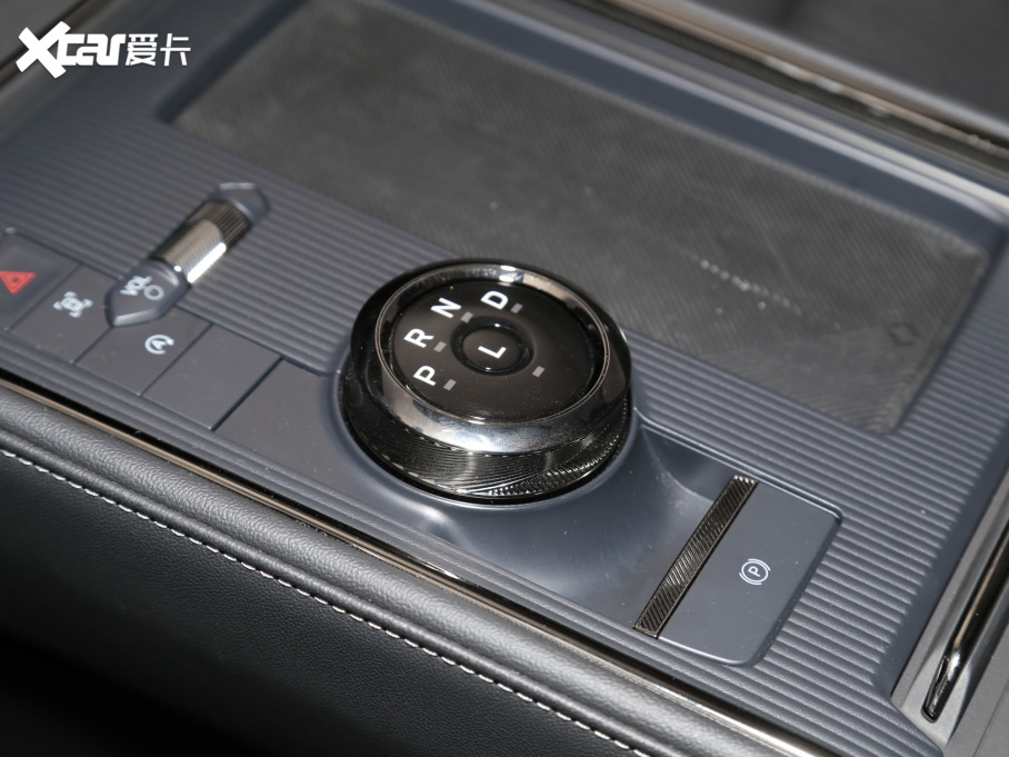 2022ɵϚW EcoBoost 245 r(sh)