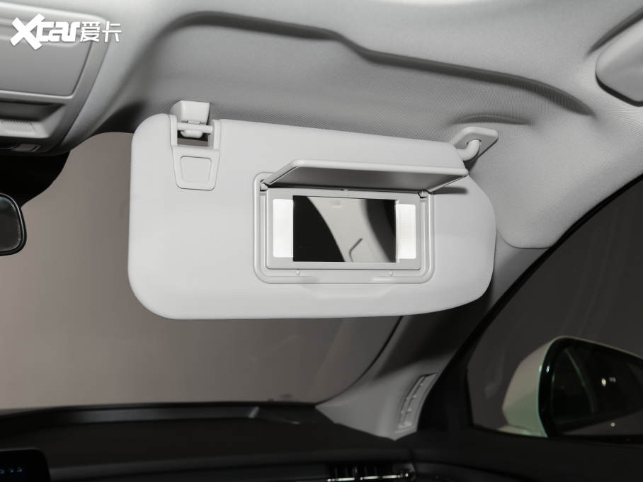 2022ɵϚW EcoBoost 245 r