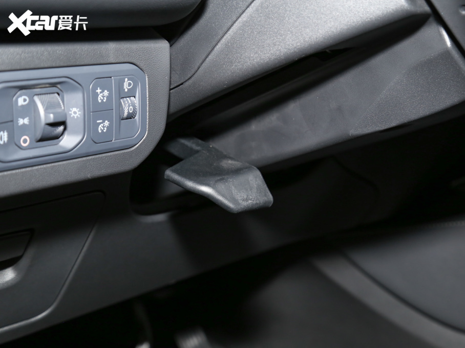 2022ɵϚW EcoBoost 245 r(sh)