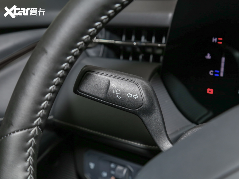 2022ɵϚW EcoBoost 245 r