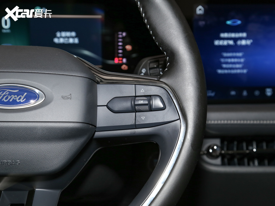 2022ɵϚW EcoBoost 245 r