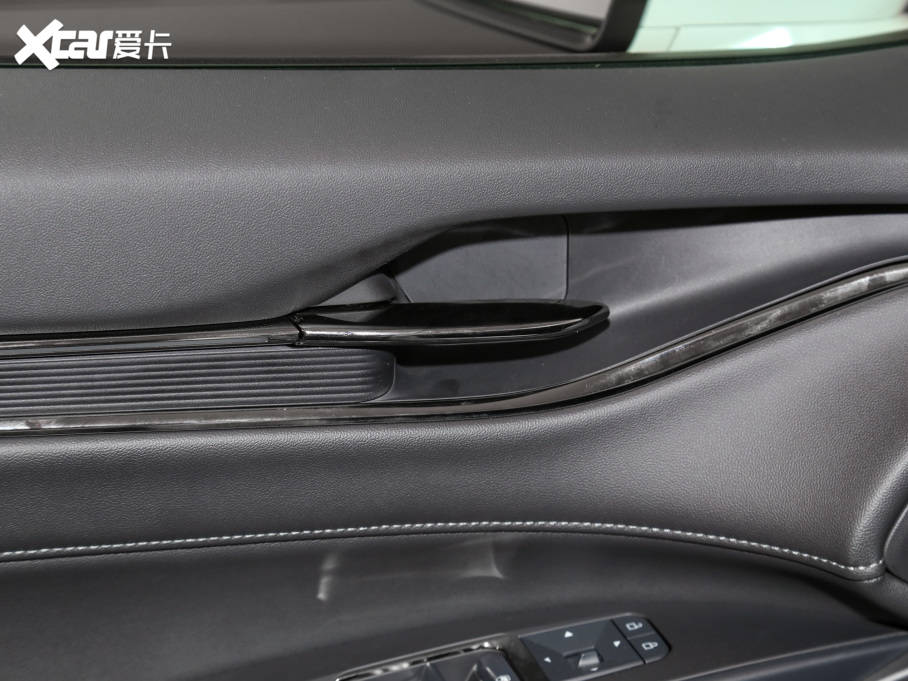 2022ɵϚW EcoBoost 245 r