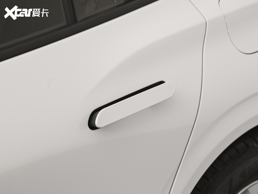 2022ɵϚW EcoBoost 245 r