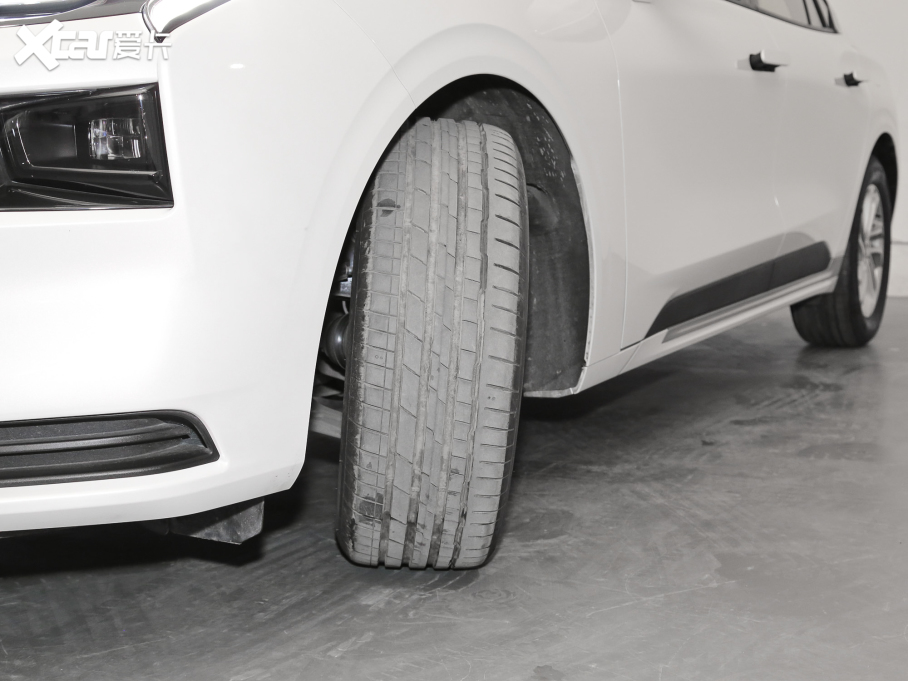 2022ɵϚW EcoBoost 245 r