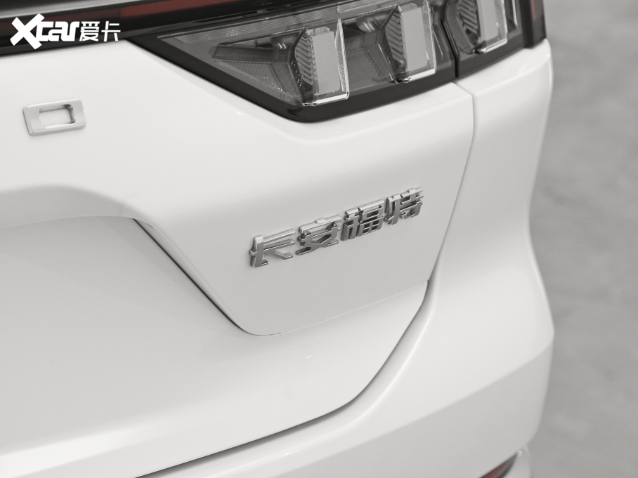 2022ɵϚW EcoBoost 245 r