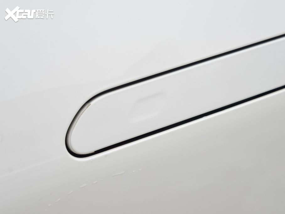 2022ɵϚW EcoBoost 245 A