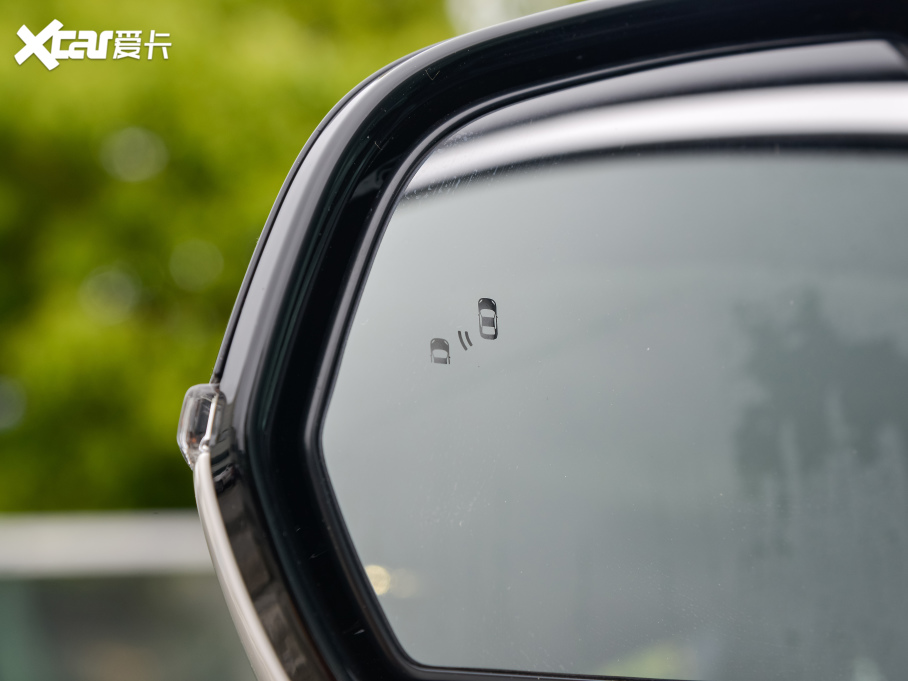 2022ɵϚW EcoBoost 245 A