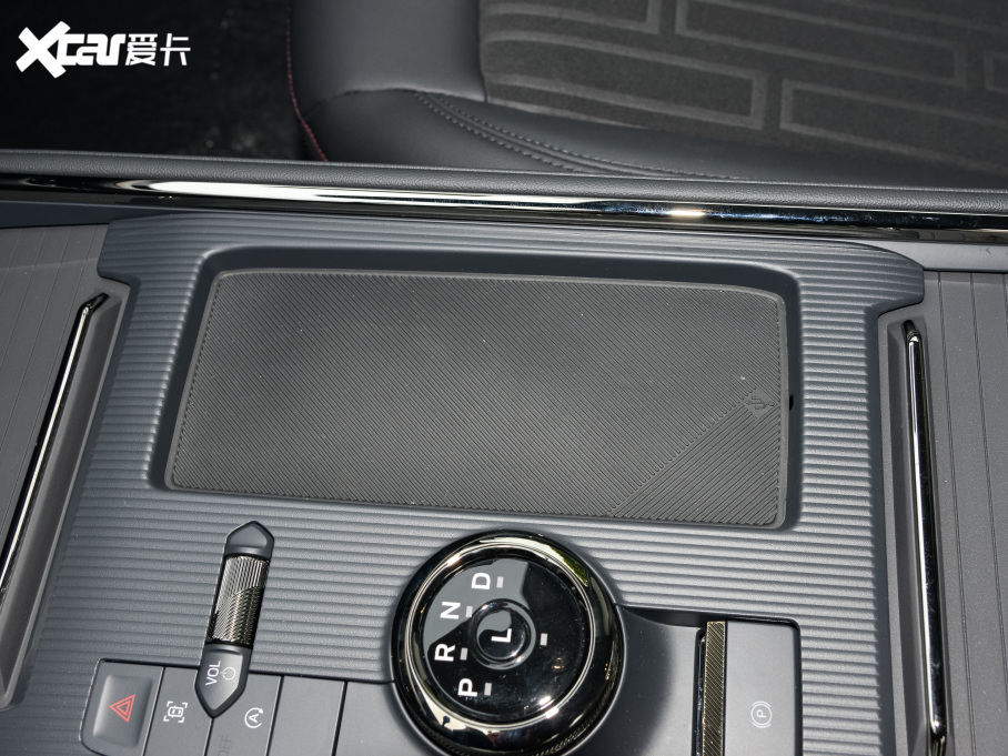 2022ɵϚW EcoBoost 245 A