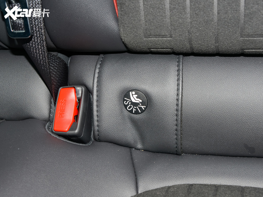 2022ɵϚW EcoBoost 245 A