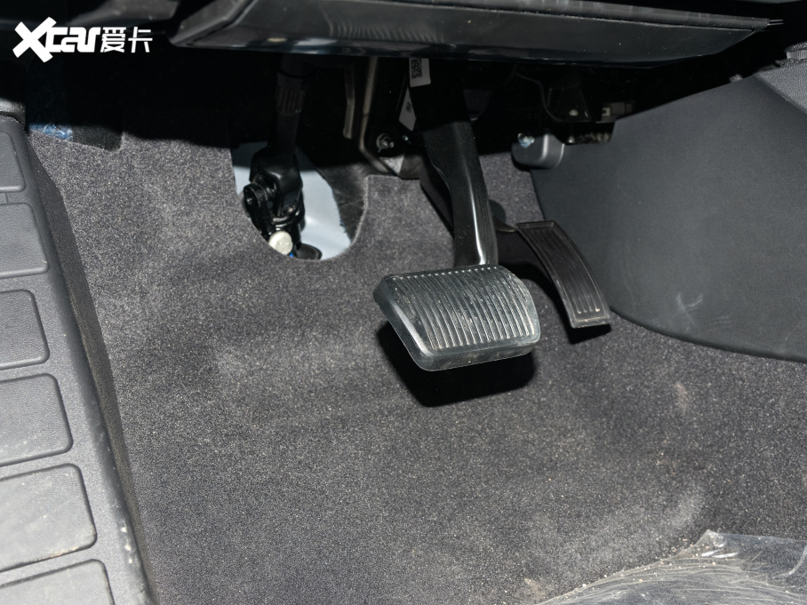 2022ɵϚW EcoBoost 245 A