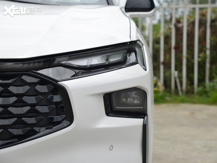 2022ɵϚW Ŀ EcoBoost 245 ST-Line