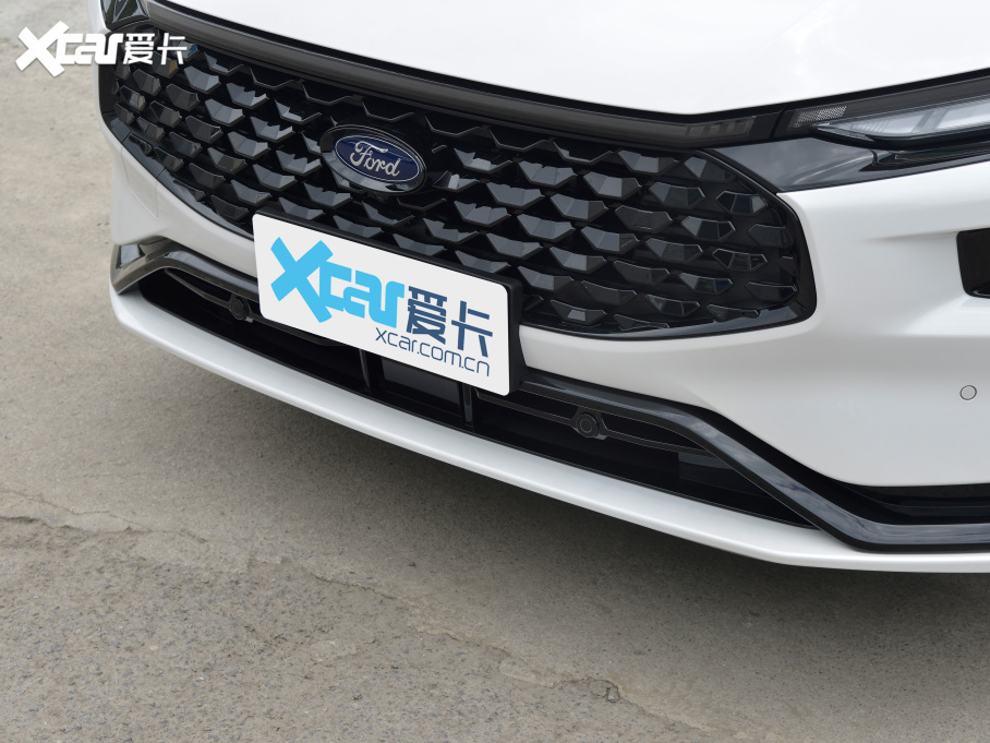 2022ɵϚW Ŀ EcoBoost 245 ST-Line