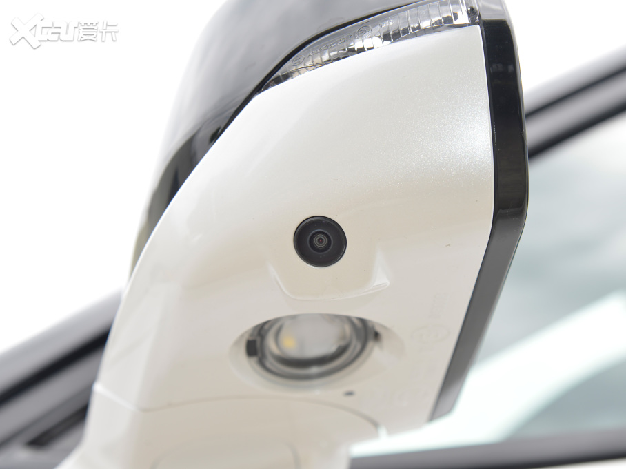 2022ɵϚW Ŀ EcoBoost 245 ST-Line