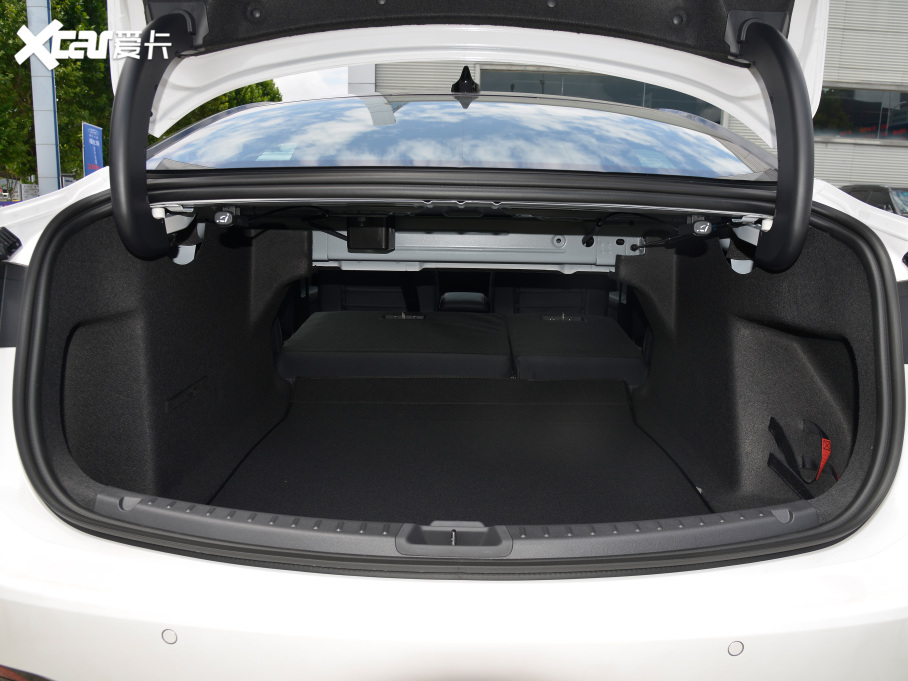 2022ɵϚW Ŀ EcoBoost 245 ST-Line