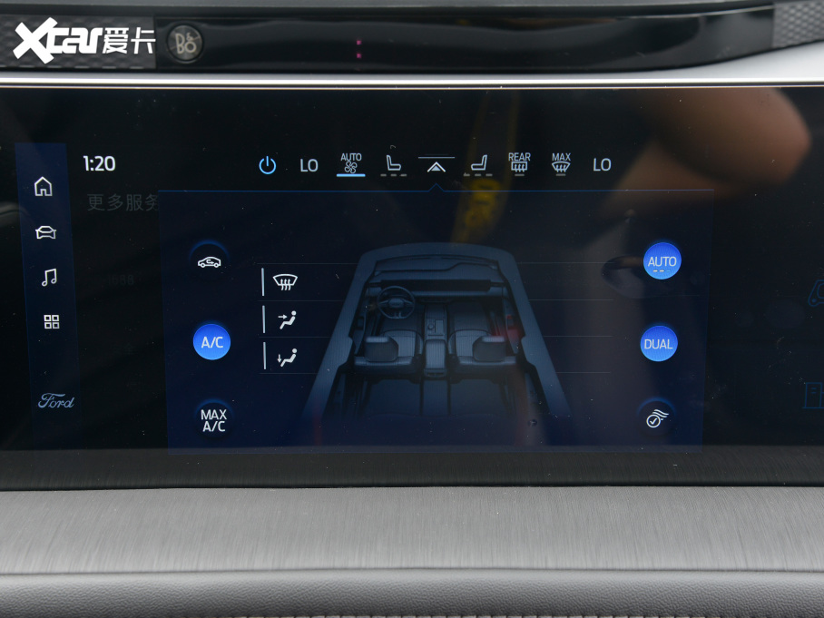 2022ɵϚW Ŀ EcoBoost 245 ST-Line