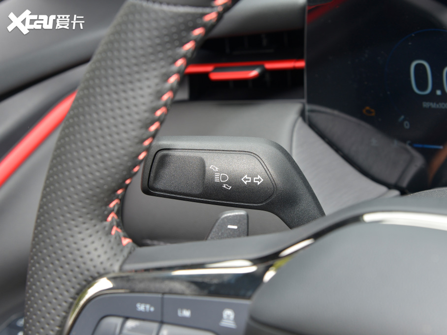 2022ɵϚW Ŀ EcoBoost 245 ST-Line